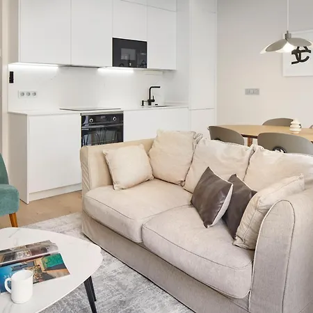 Apartment Amalur 3 By Feelfreerentals *